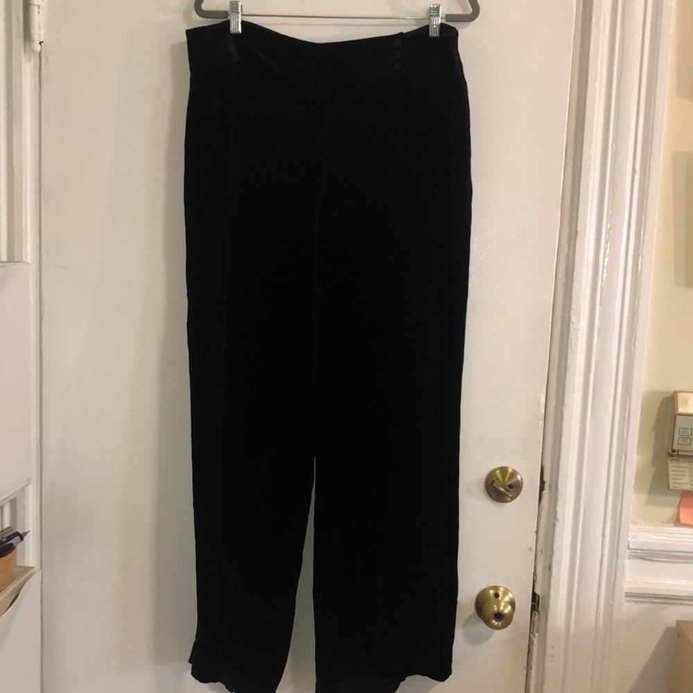 Velour Ann Taylor Margot Black Women's Pants with
Button detail